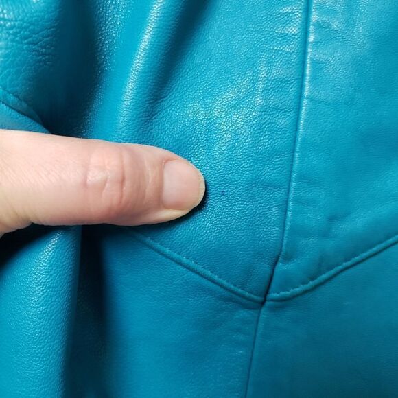 VINTAGE 80s Leather Skirt - Picture 4 of 12